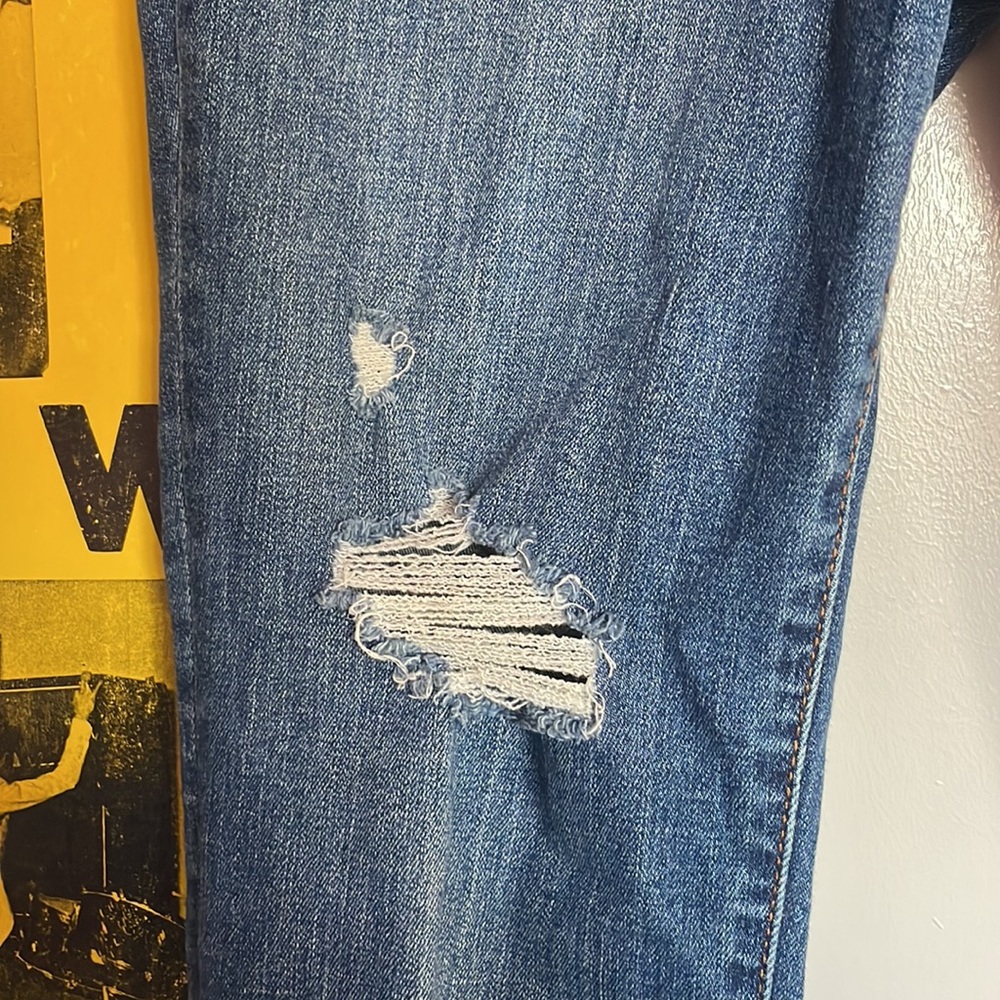 Universal Thread Jeans - image 5